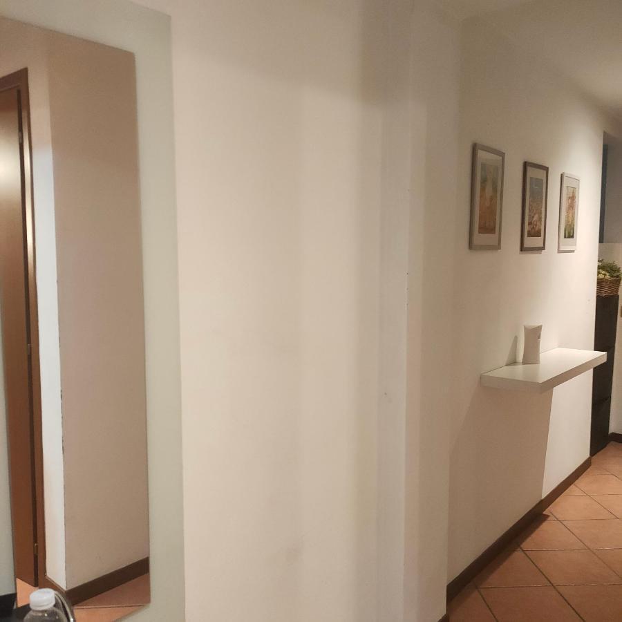 Appartamento Centro Lecco Exteriör bild