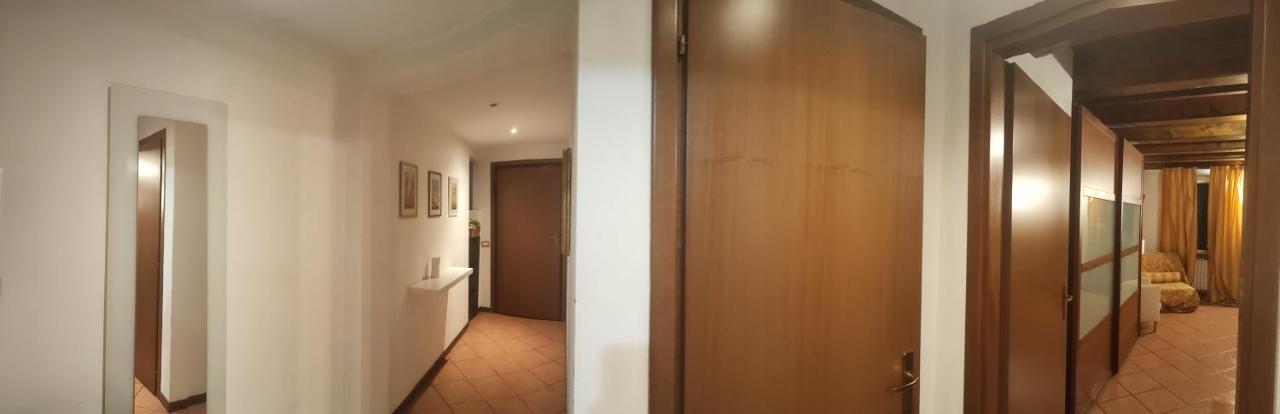Appartamento Centro Lecco Exteriör bild