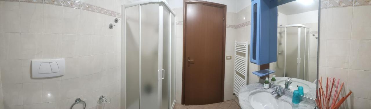 Appartamento Centro Lecco Exteriör bild